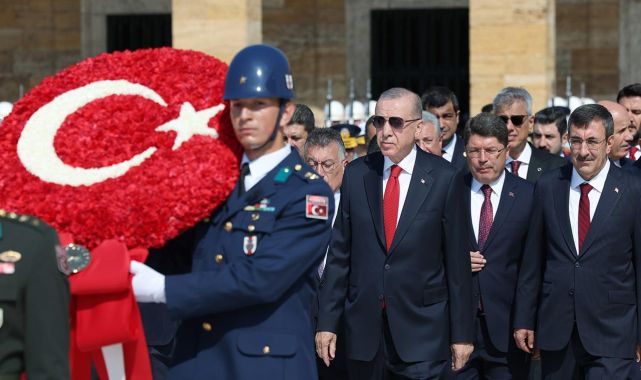 Cumhurbaşkanı Erdoğan: Türkiye Yüzyılı vizyonumuzu hayata geçirene kadar mücadelemizi sürdüreceğiz