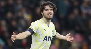 Ferdi Kadıoğlu 30 milyon euro bonservisle Brighton'da