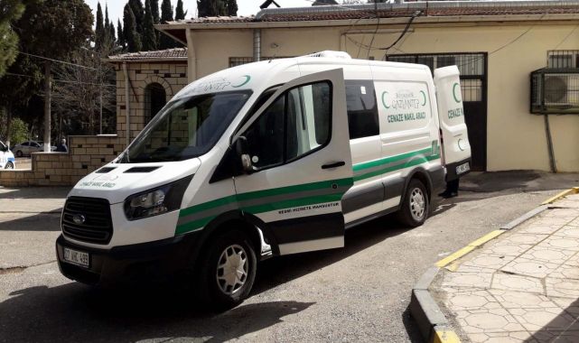 Gaziantep'te otomobil ile traktör çarpıştı: 2 ölü