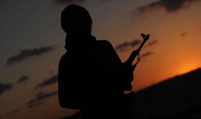 Irak'ın kuzeyindeki barınma alanlarından kaçan terörist teslim oldu