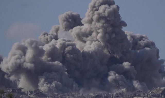 Katil İsrail'in Gazze'deki soykırımına yapay zekalı destek