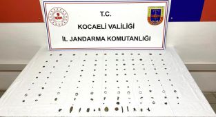 Kocaeli'de tarihi eser niteliğinde 88 sikke ele geçirildi