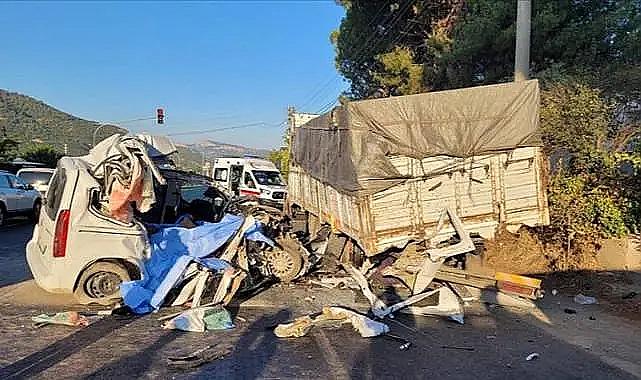 Manisa’da katliam gibi kaza: 4 ölü