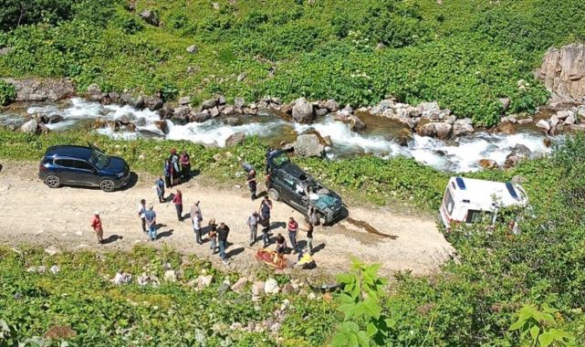 Rize'de cip uçuruma yuvarlandı: 2 ölü, 3 yaralı