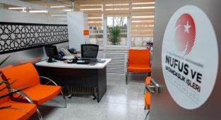 Suriye uyruklu 2,5 milyon kişiye vatandaşlık verildiği iddiası yalanlandı