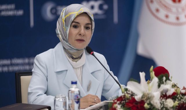 Bakan Göktaş'tan Yiğit'e destek telefonu