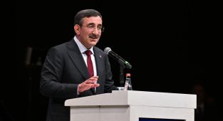 Cumhutbaşkanı Yardımcısı Yılmaz: Yıl sonu itibarıyla bütçe açığının yüzde 5'in altına inmesini bekliyoruz