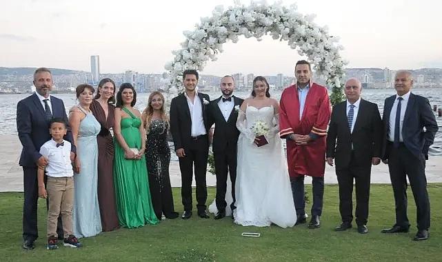 İzmir'deki iş dünyasını buluşturan düğün