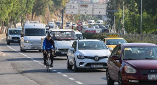 İzmir'de fahri trafik müfettişinin delilsiz cezası mahkemeden döndü