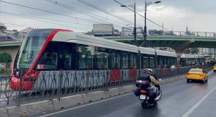 Kadıköy Moda tramvay hattında seferler yapılamıyor