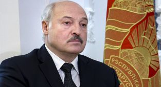Lukaşenko'dan nükleer silah çıkışı