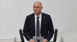 Ümit Özlale İyi Parti'den istifa etti