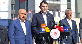 Bakan Kurum: 11 ilde 101 bin 254 konut hak sahiplerine teslim edildi