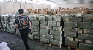 Gümrüklerde kaçakçılığa geçit yok: 32,6 milyar liralık kaçakçılık önlendi