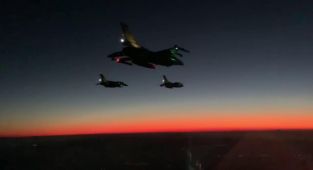 Irak'ın kuzeyine hava harekatı