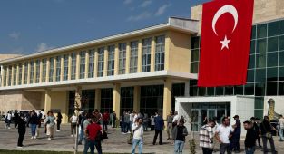 Malatya'daki depreme ilişkin geçmiş olsun mesajları