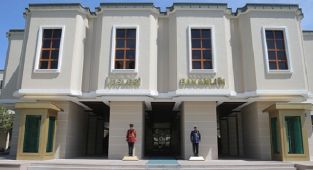 Bahçesaray Belediye başkanı görevden uzaklaştırıldı