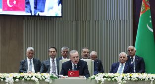 Cumhurbaşkanı Erdoğan: Türkiye olarak Gazze'deki vahşeti, katliamı kabul etmiyoruz