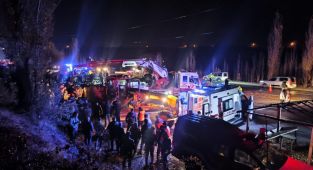 Malatya'da tırın çarptığı polislerden 1i şehit oldu 1i yaralandı