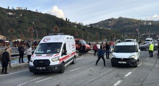 Rize'de öğrenci servisi kaza yaptı: 10 yaralı