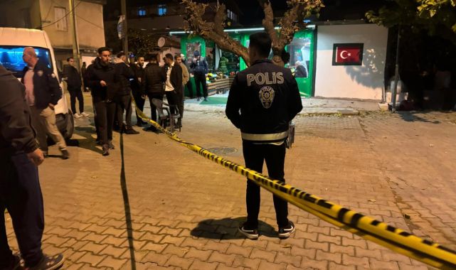Seferihisar'da silahlı saldırı: 3 polis yaralı