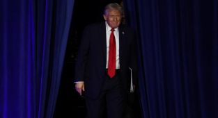 Trump'ın zafer ilan etmesinin ardından dünyadan da tebrik mesajları yağıyor