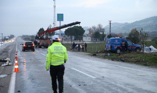 Denizli'de feci kazada 4 kişi öldü, 2 kişi yaralandı