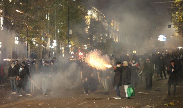 Gürcistan'da AB yanlısı gösterilere polis müdahalesi