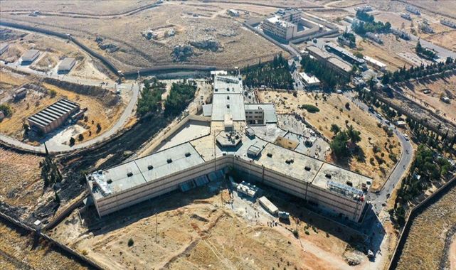 Türkiye'den Sednaya Hapishanesi için arama kurtarma ekibi