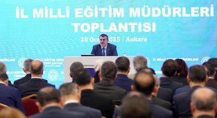 Bakan Tekin, 81 ilin milli eğitim müdürleriyle bir araya geldi