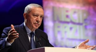 Cumhurbaşkanı Erdoğan: Necip Fazıl Ayasofya bir gün açılacak demişti, gerçekleştirdik