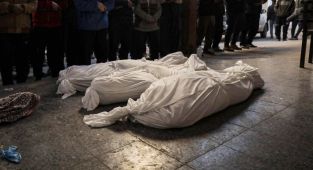 Gazze Şeridinde son 10 günde enkaz altından 422 kişinin cansız bedeni çıkartıldı