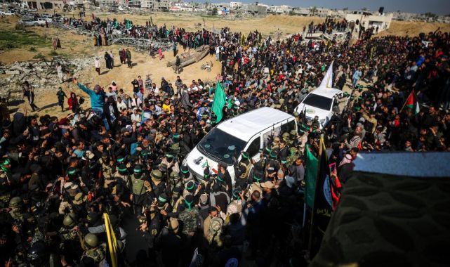Hamas ile İsrail arasındaki esir takasının üçüncü turu yapılıyor