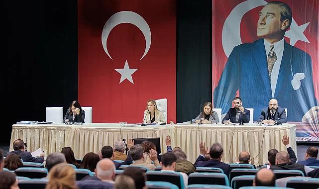 Konak Belediyesi Ödenek Kesintisi Sonrası Kredi Yetkisi Arıyor