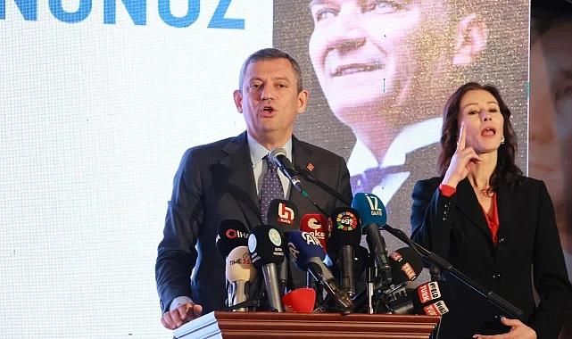 Özgür Özel'den İzmir'de Basın Özgürlüğüne Güçlü Destek