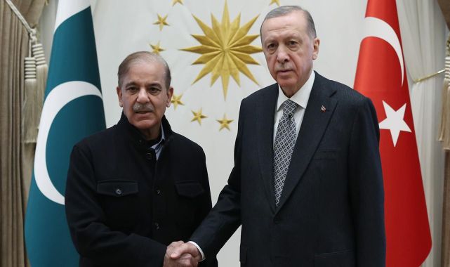 Pakistan Başbakanı Şerif'ten Cumhurbaşkanı Erdoğana taziye telefonu
