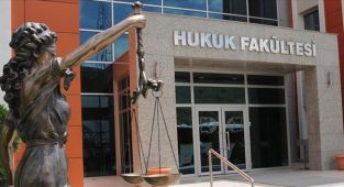 Hukuk fakültelerine giriş için 100 bin barajı getirildi