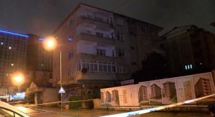 Tuzla'da yıkılma tehlikesi olan bina boşaltıldı