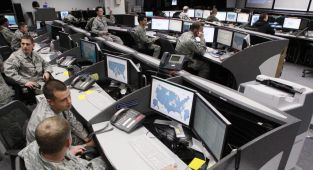 ABD'de Pentagon'a ait gizli belgeleri paylaşan asker suçunu kabul etti