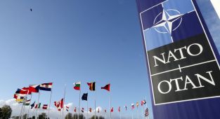 ABD'nin NATO Avrupa Komutanlığı rolünden çekilmeyi düşündüğü iddiası