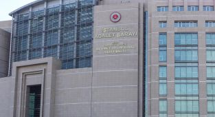 Başsavcılık: İmamoğlu’nun doktor muayenesinin emniyet içerisinde yapıldığı açıklamaları asılsız