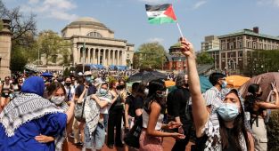 Columbia Üniversitesi'nde yeniden başlayan Filistin'e destek gösterilerine polis müdahale etti