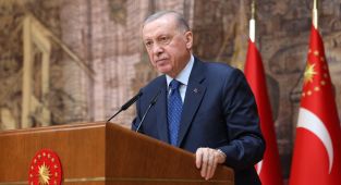 Cumhurbaşkanı Erdoğan: Demir yumruğumuzu daima hazır tutuyoruz