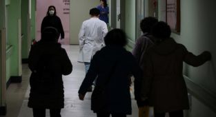 Güney Kore mahkemesi, tıp fakülteleri kontenjan artışı davasını reddetti
