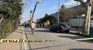 İstanbul'da vinç sepetinden düşen 4 işçi yaralandı