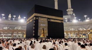 Mekke ve Medine’yi Ramazan’da yaklaşık 3 milyon kişi ziyaret etti