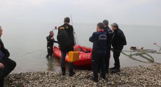 Sapanca Gölü'nde kaybolan sporcunun cansız bedeni bulundu