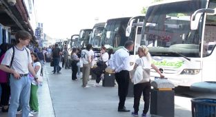 Yolcu talebi turizm taşımacılığına yetkili otobüslerle karşılanabilecek
