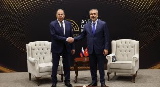 Bakan Fidan, Lavrov ile görüştü