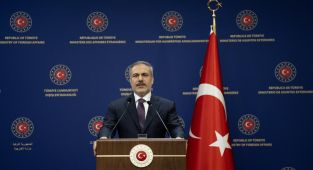 Fidan: Filistinlileri ana vatanlarını terk etmeye zorlayan planları reddediyoruz